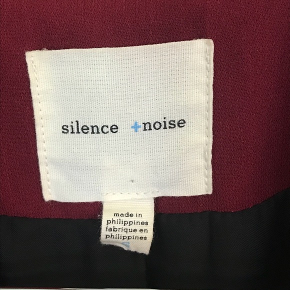 SILENCE + NOISE Burgundy Blazer Women’s Size Small - Picture 4 of 6